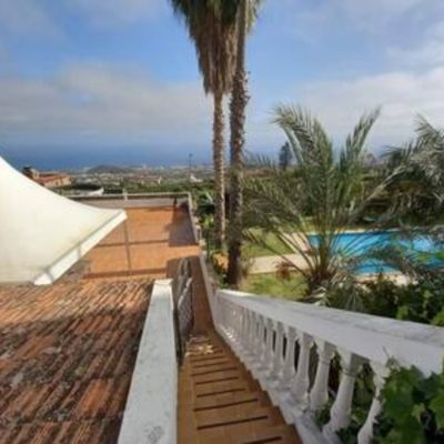Villa con Piscina (8)